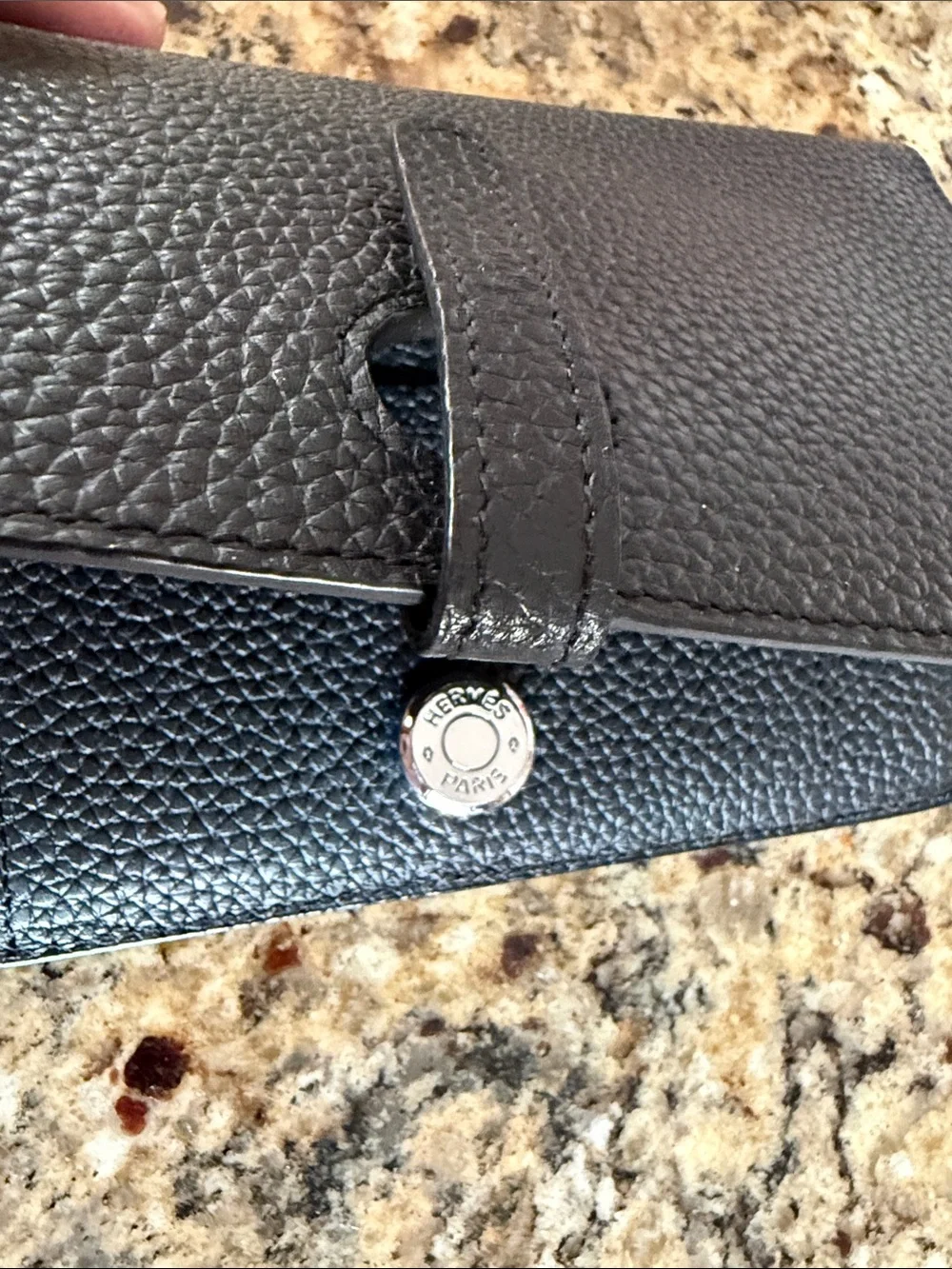 Black Pebbled Leather Wallet Card & Passport Holder with Silver Snap